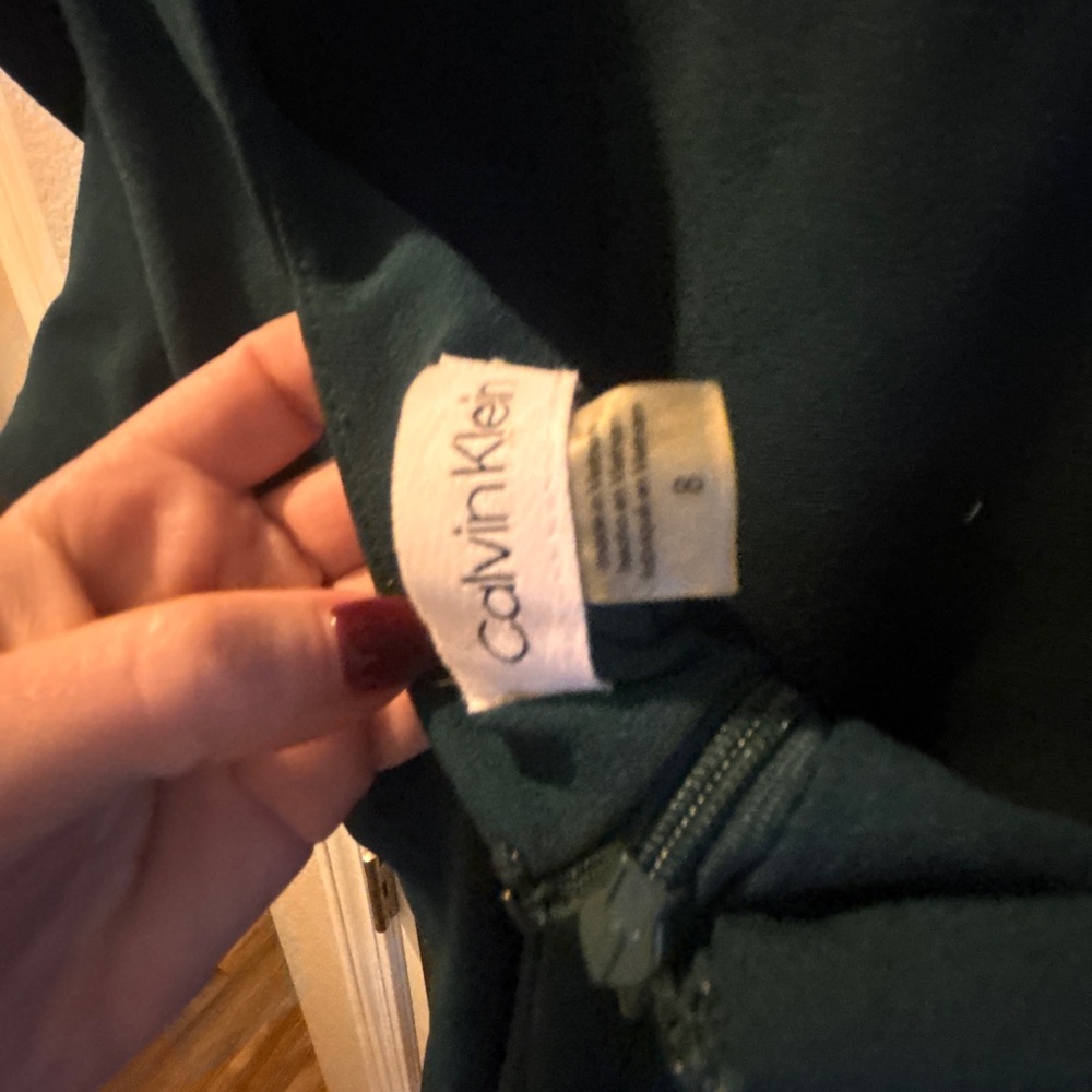 ⭐️NEW Calvin Klein Dark Green Mini Dress with Ruffle Sleeves - Picture 6 of 6